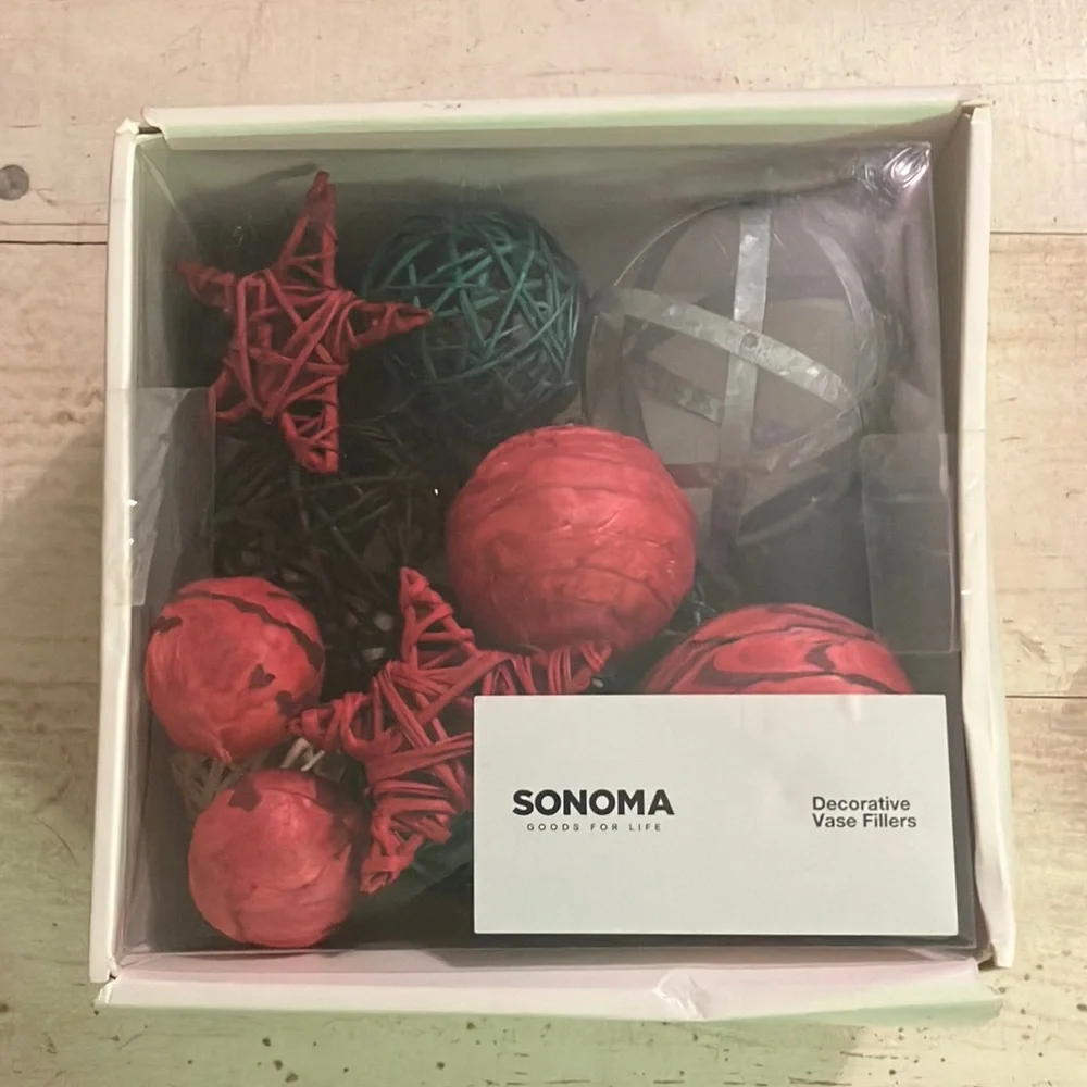 Williams Sonoma Decorative Vase Fillers in Box